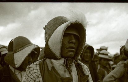 hombre con máscara